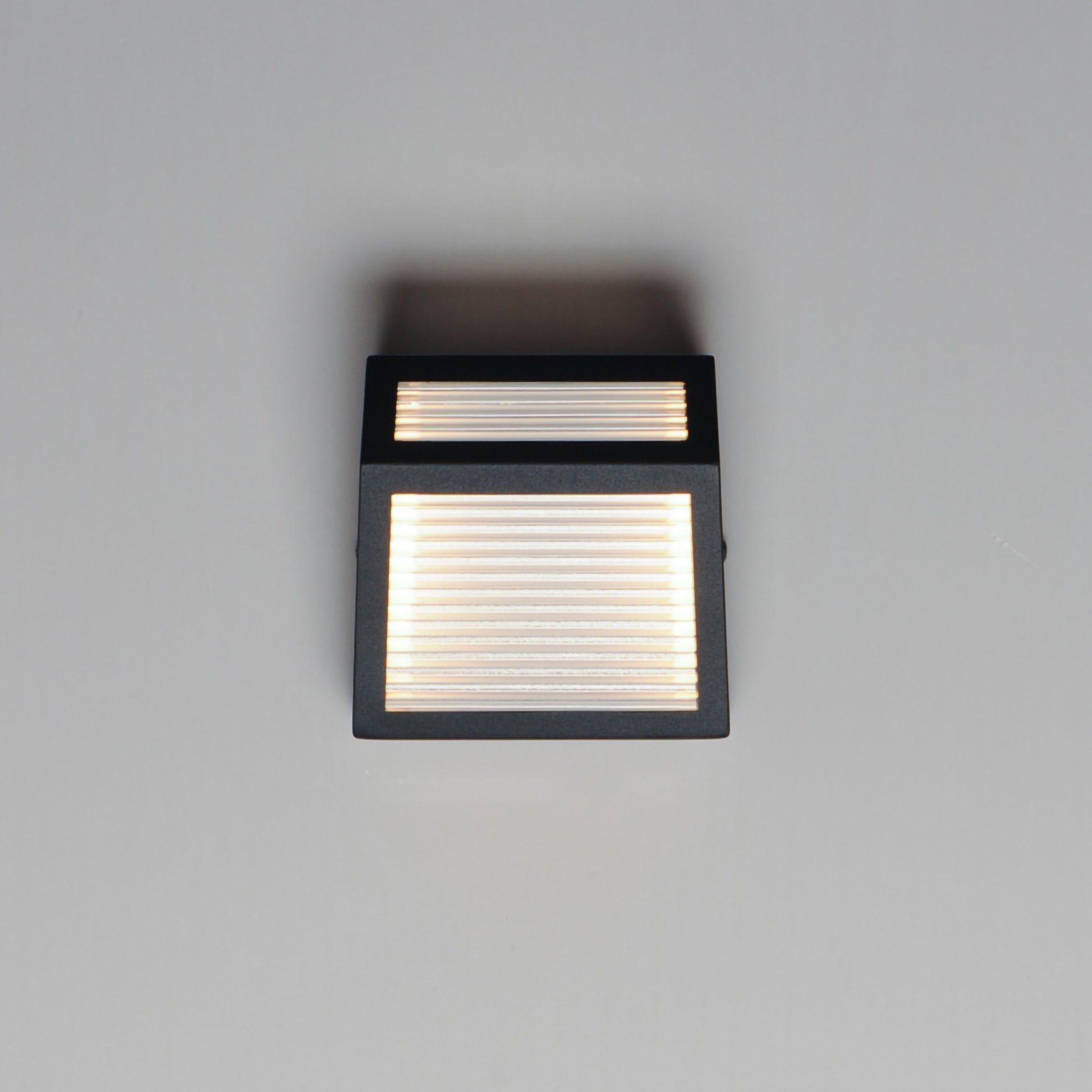 Totem Small Outdoor LED Sconce Black by ET2