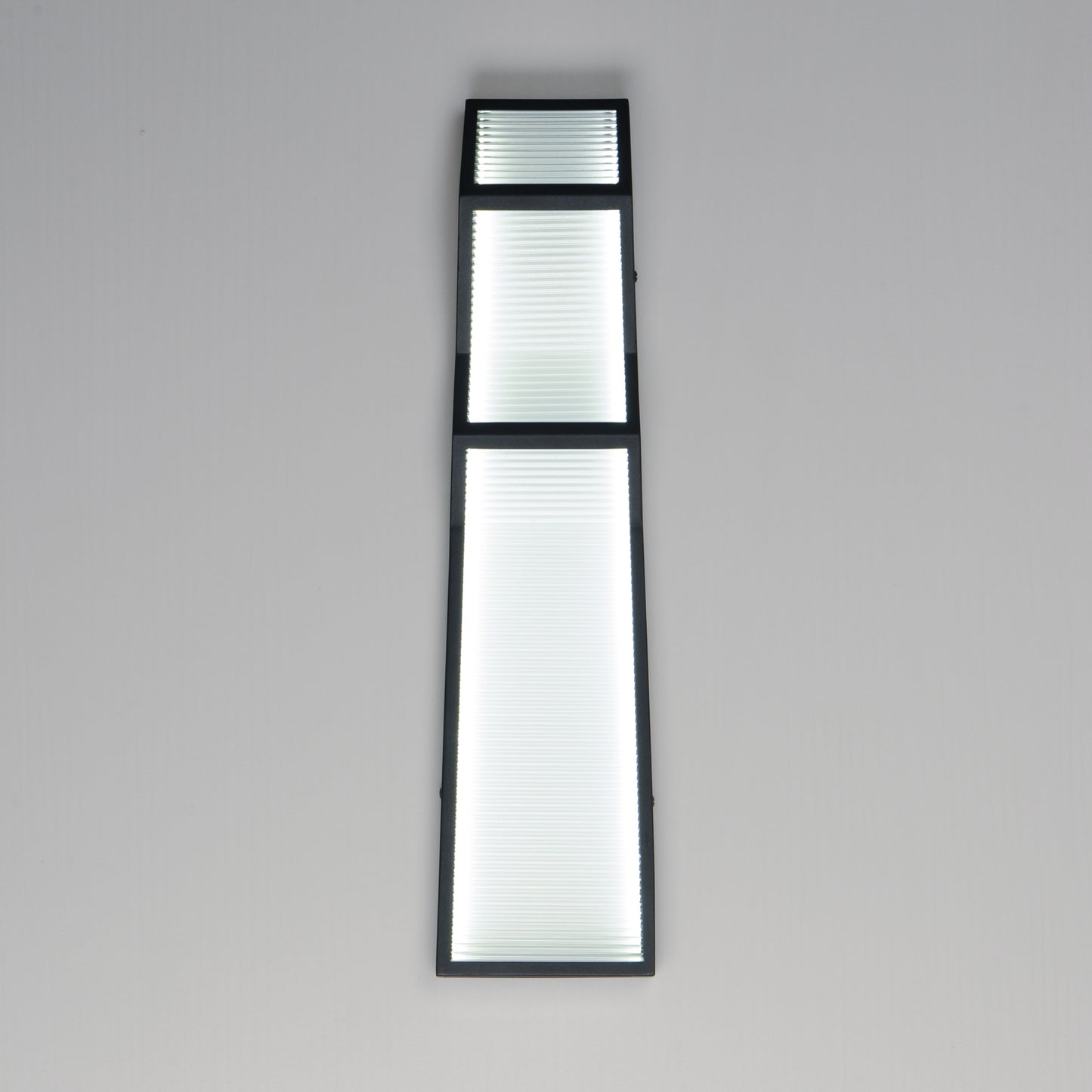 Totem Outdoor LED Sconce Black by ET2