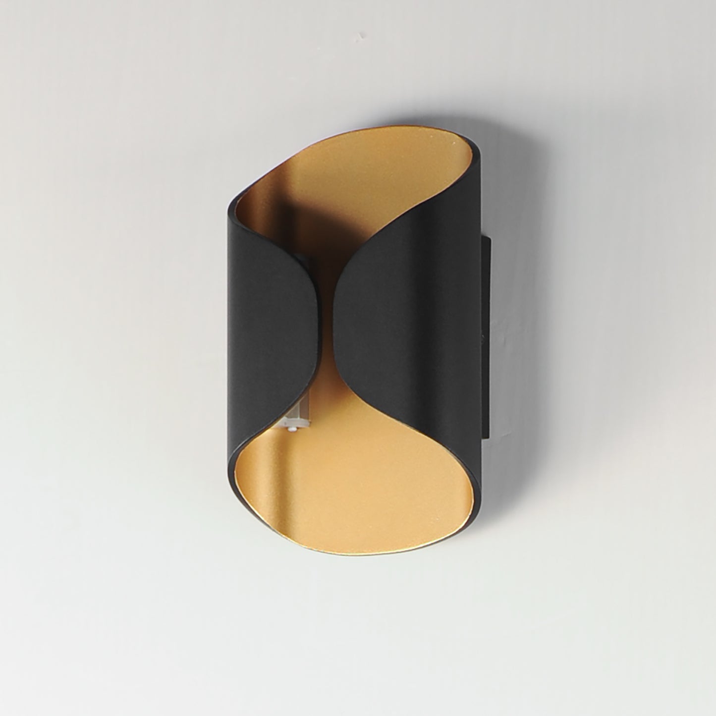 Folio 10" LED Outdoor Wall Sconce Black/Gold by ET2