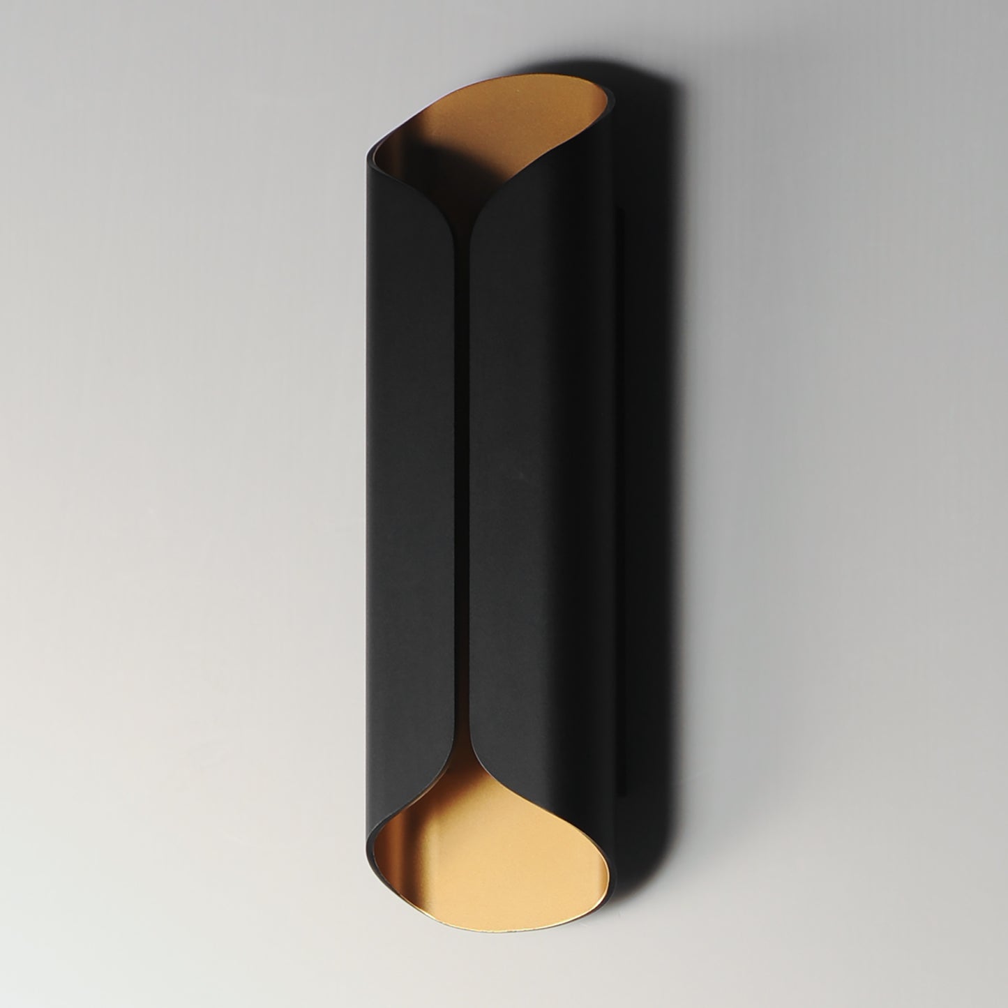 Folio 20" LED Outdoor Wall Sconce Black/Gold by ET2