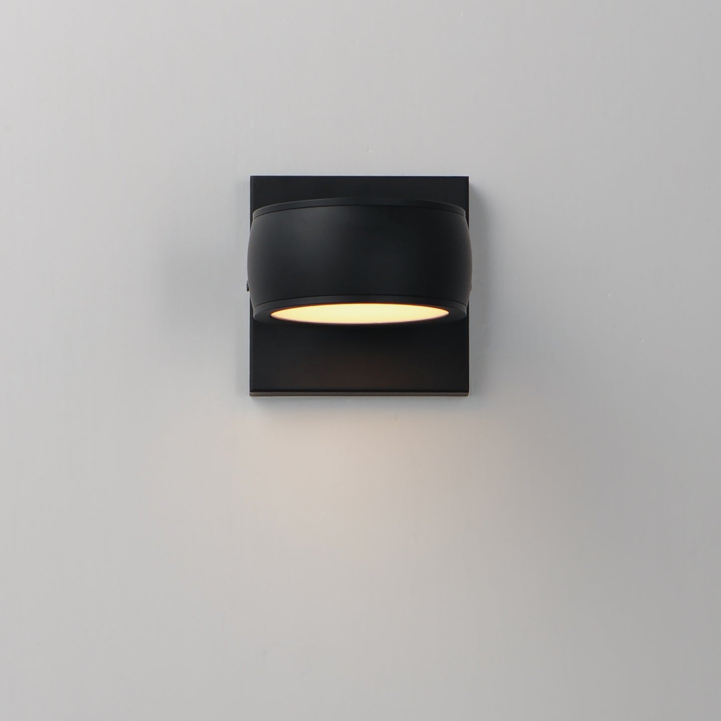 Modular LED Outdoor Wall Sconce Black by ET2