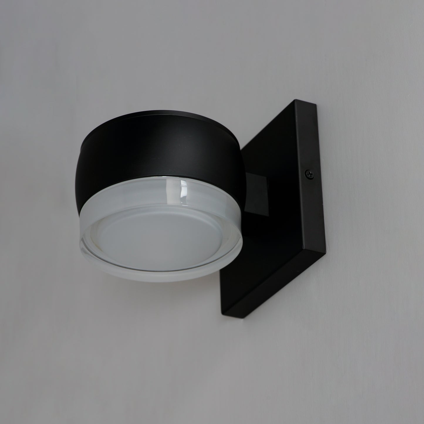 Modular Can LED Sconce Black by ET2