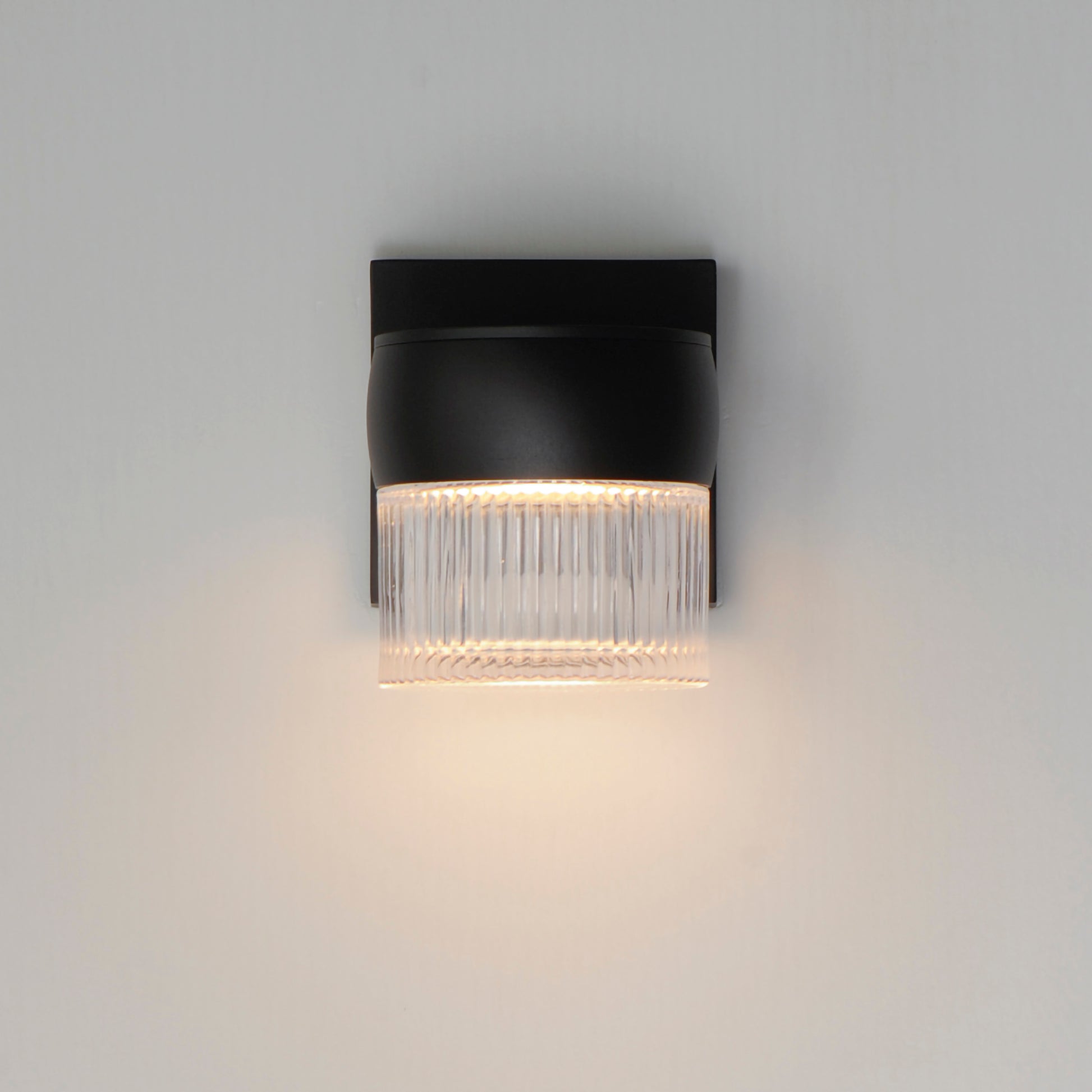 Modular LED Outdoor Black by ET2