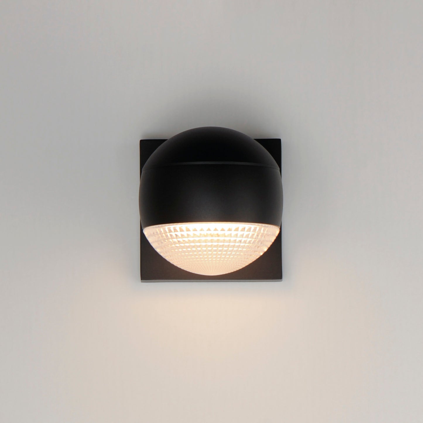 Modular LED Outdoor Sconce Black by ET2