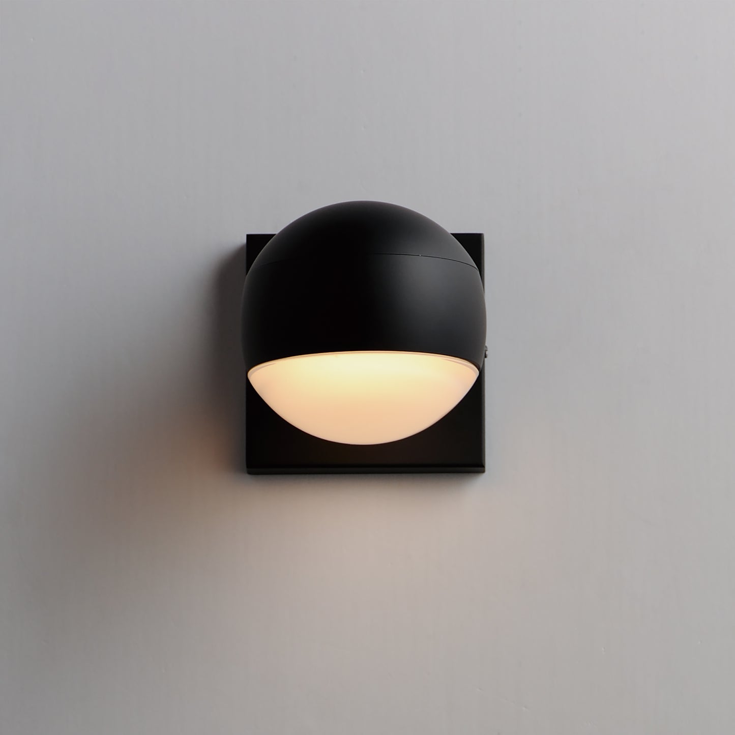 Modular Globe LED Sconce Black by ET2