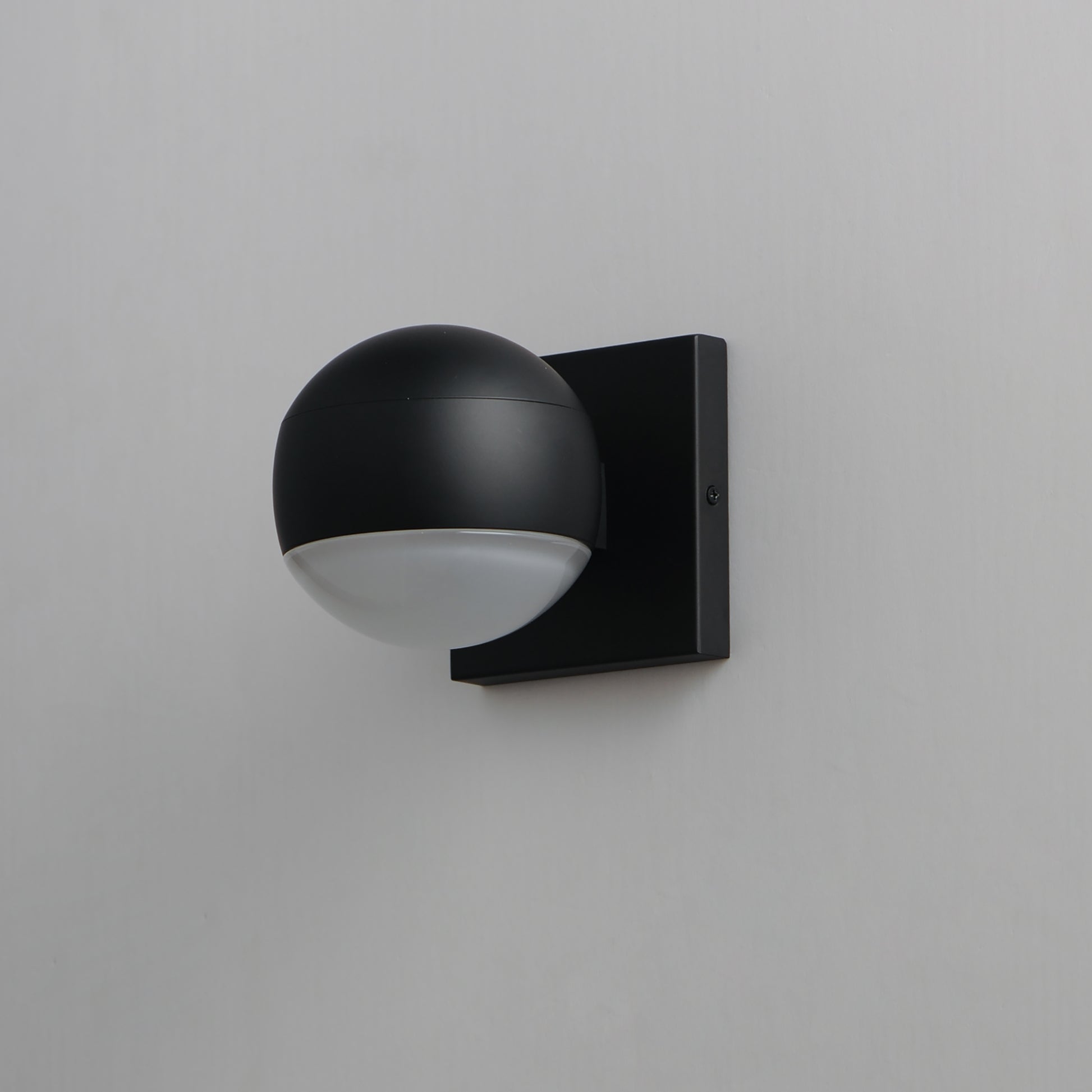 Modular Globe LED Sconce Black by ET2