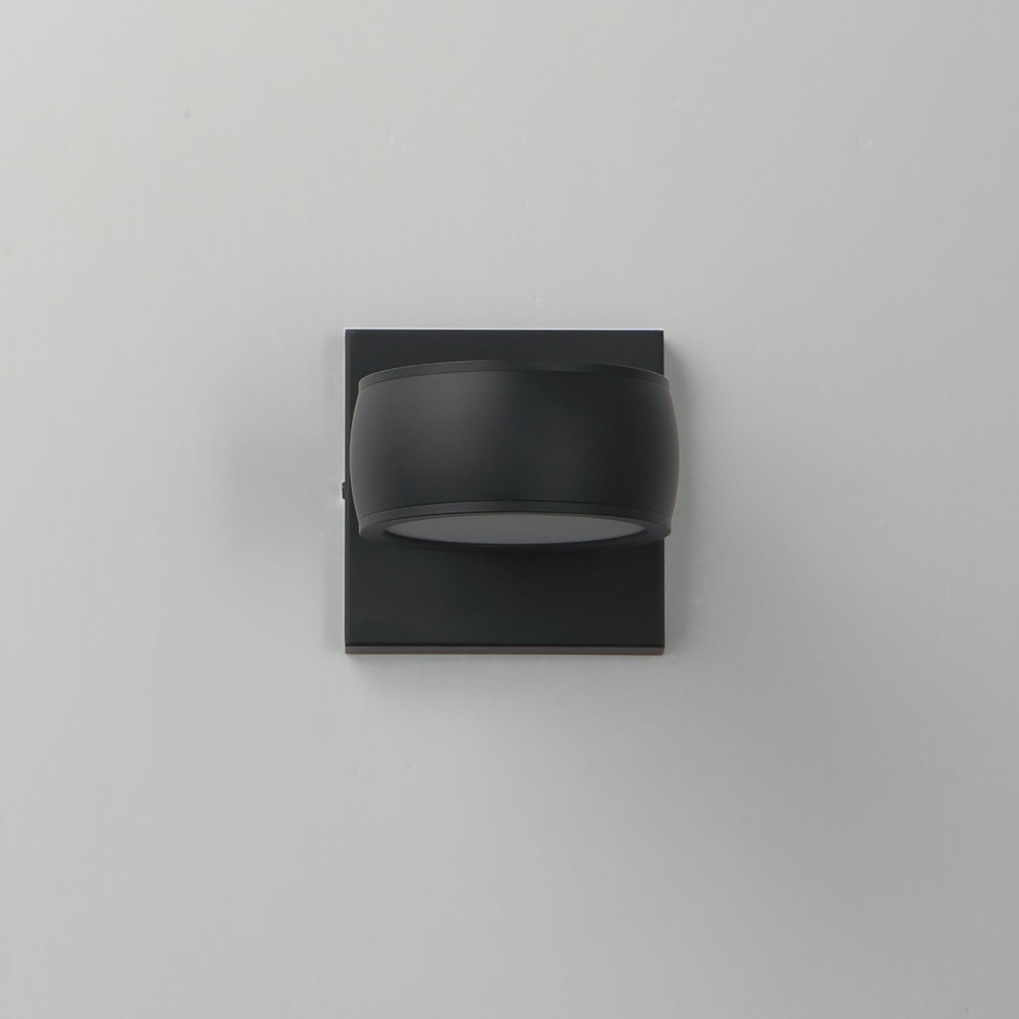 Modular 2-Light LED Outdoor Wall Sconce Black by ET2