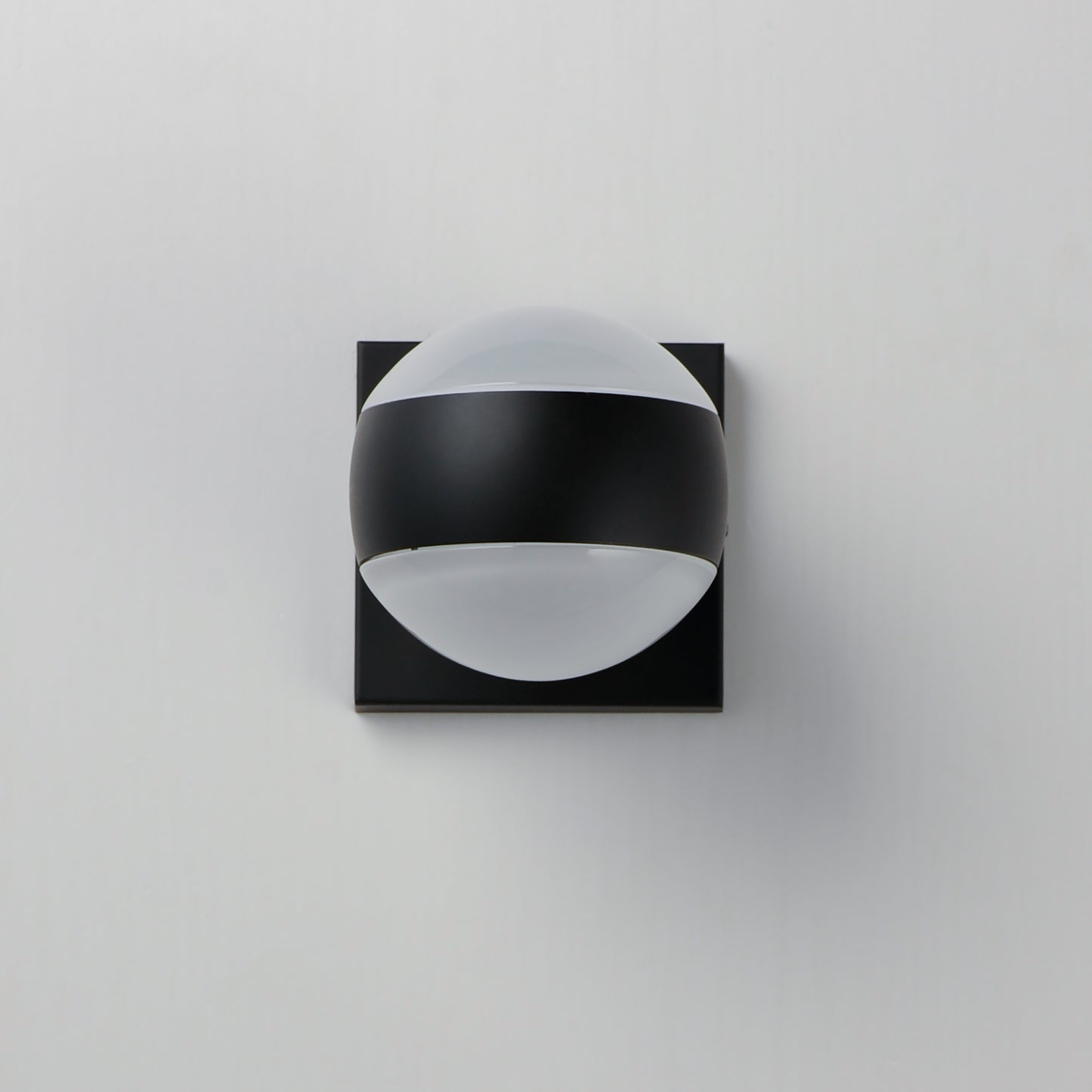 Modular Globe 2-Light LED Sconce Black by ET2