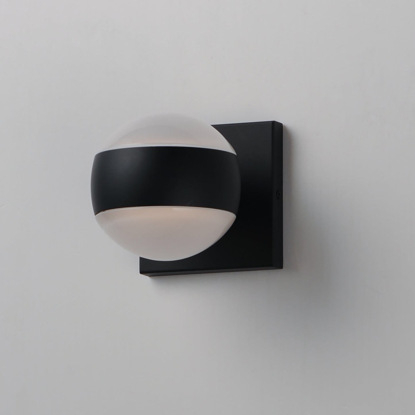 Modular Globe 2-Light LED Sconce Black by ET2