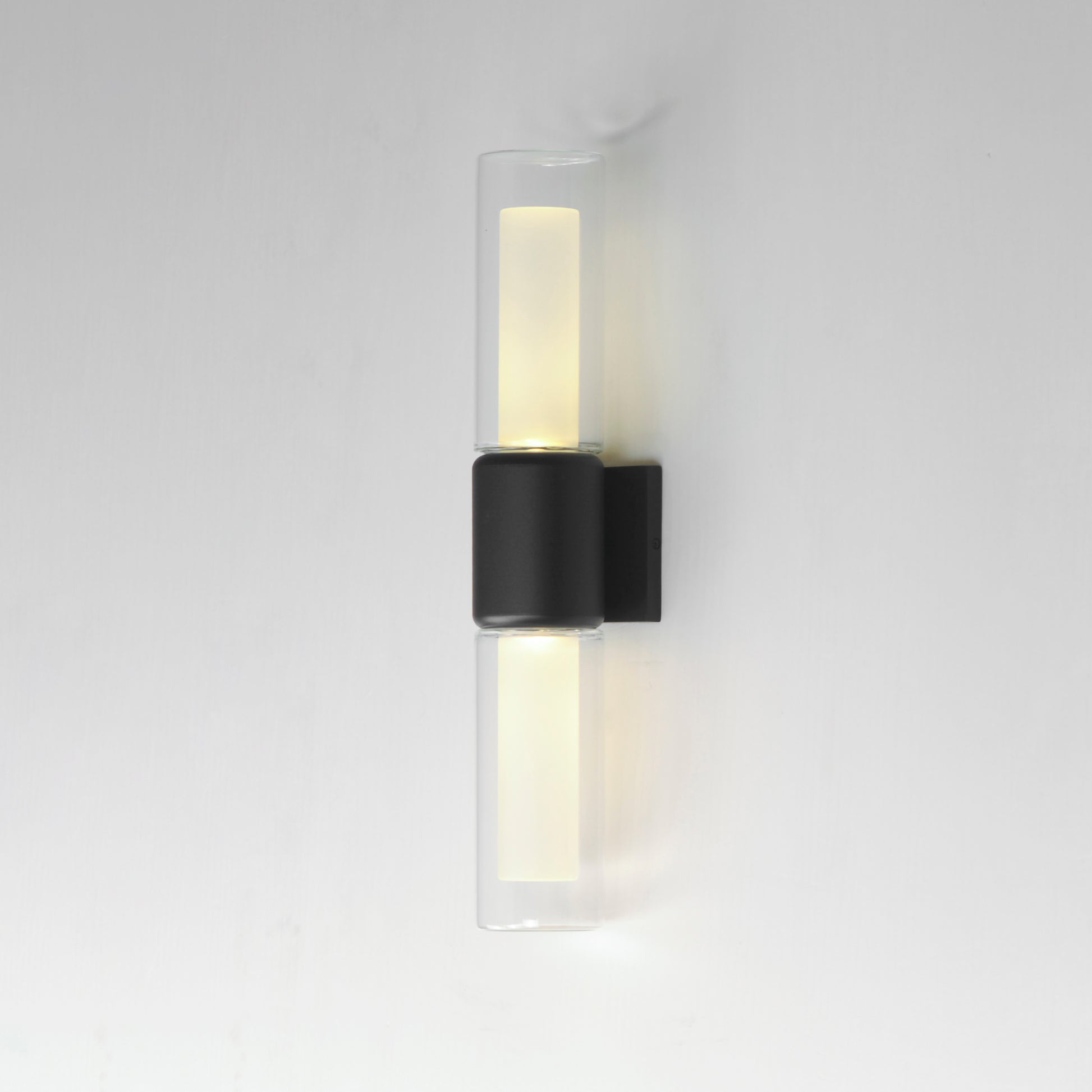 Dram 2-Light Large LED Outdoor Sconce Black by ET2