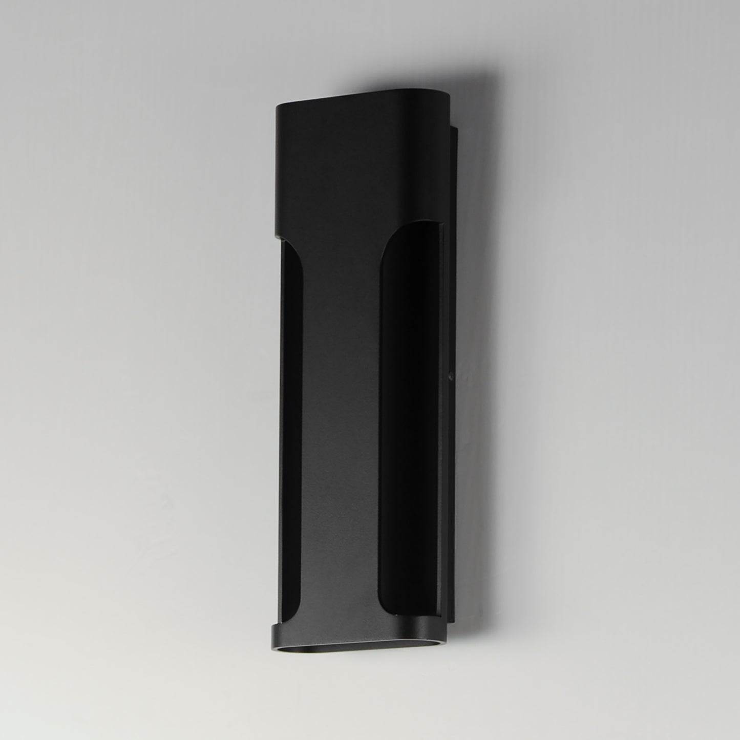 Maglev 18" LED Outdoor Wall Sconce Black by ET2