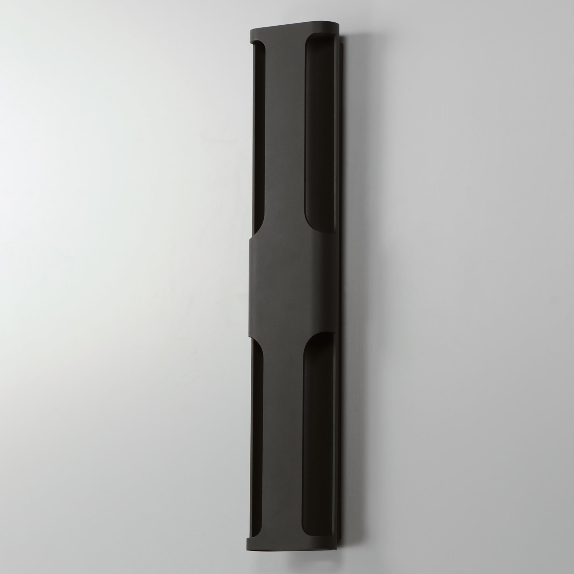 Maglev 33" LED Outdoor Wall Sconce Architectural Bronze by ET2
