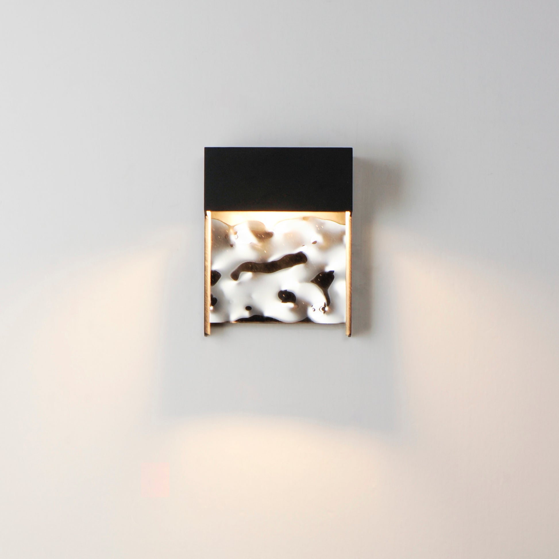 Coulee Small LED Outdoor Wall Sconce Black by ET2