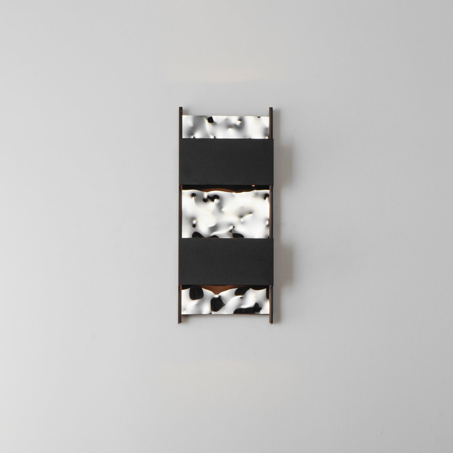 Coulee LED Outdoor Wall Sconce Black by ET2