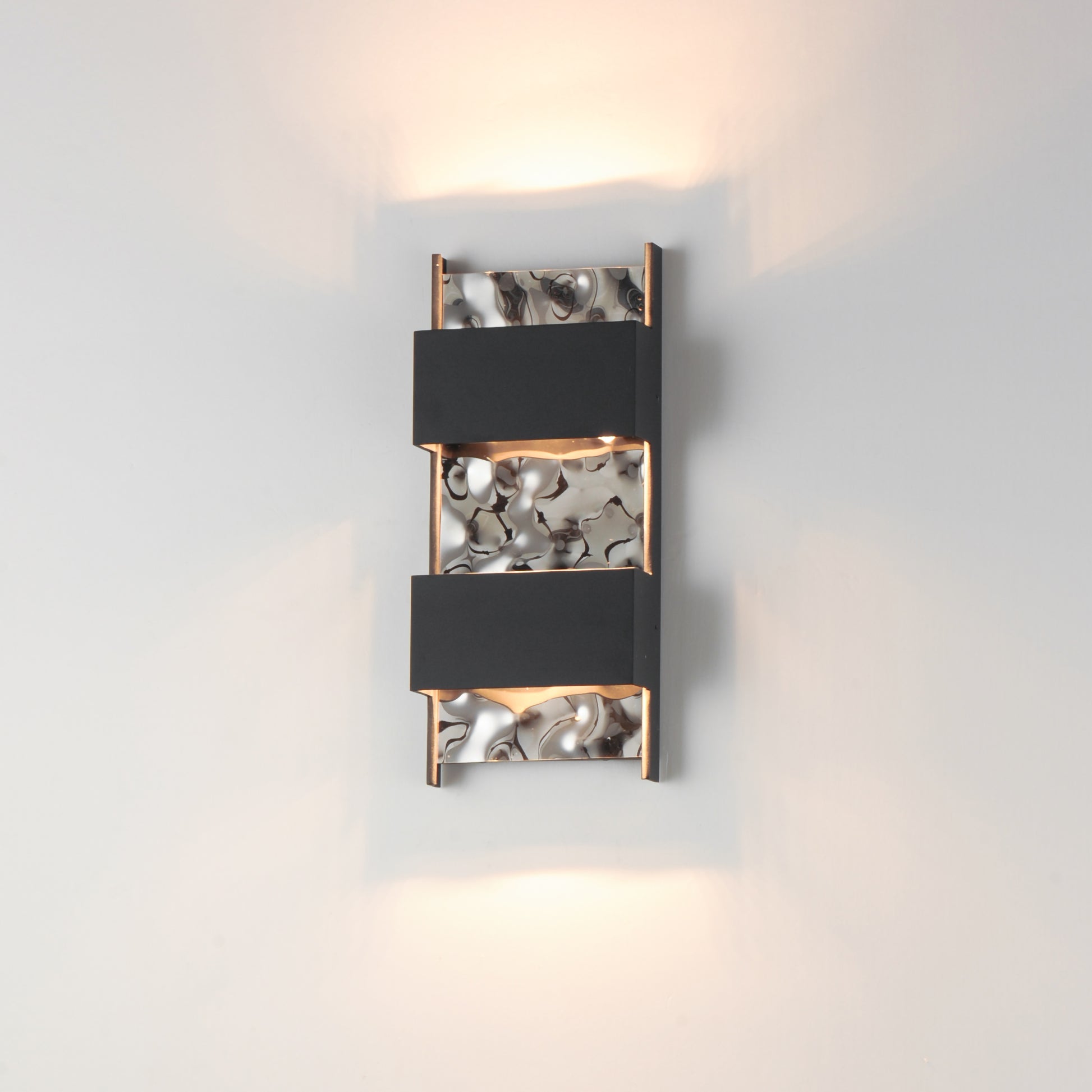 Coulee LED Outdoor Wall Sconce Black by ET2
