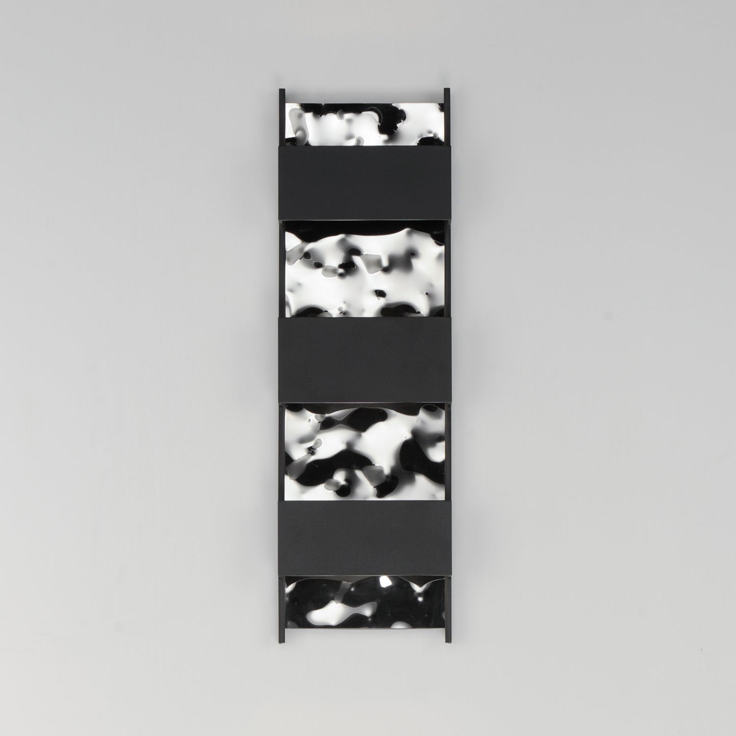 Coulee Large LED Outdoor Wall Sconce Black by ET2