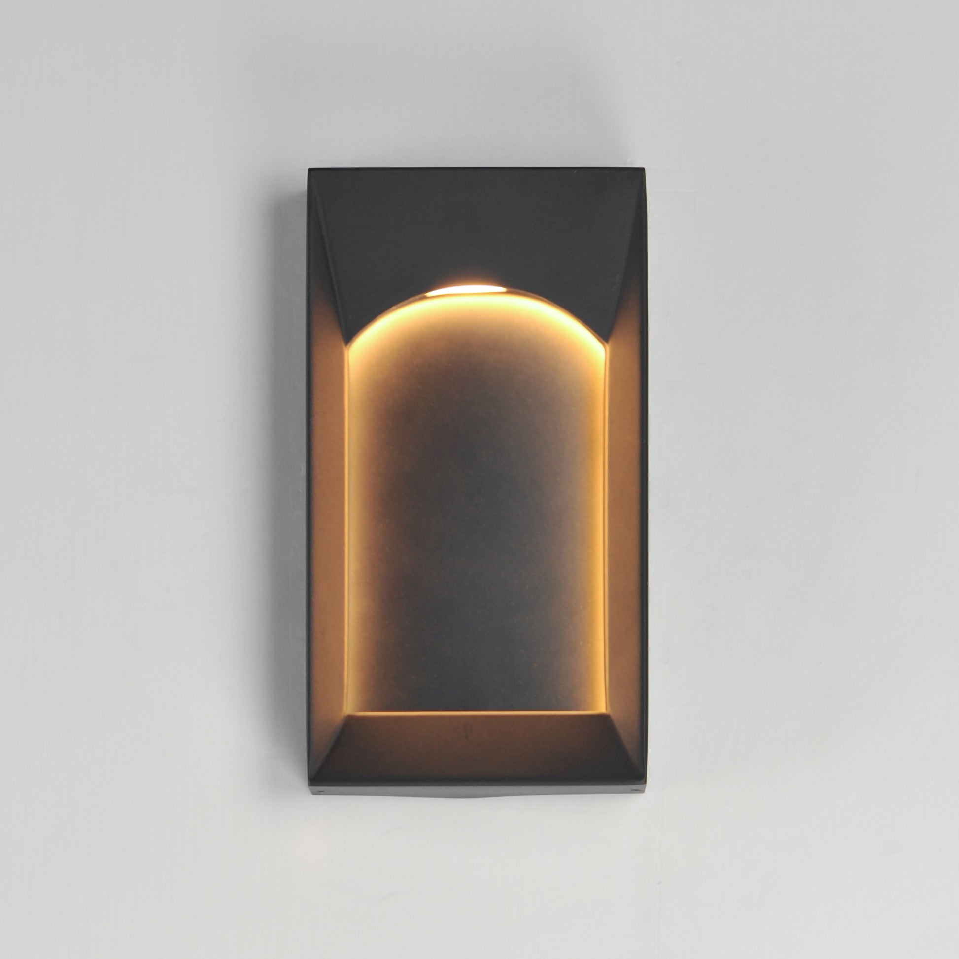Brasilia Small LED Outdoor Sconce Black by ET2