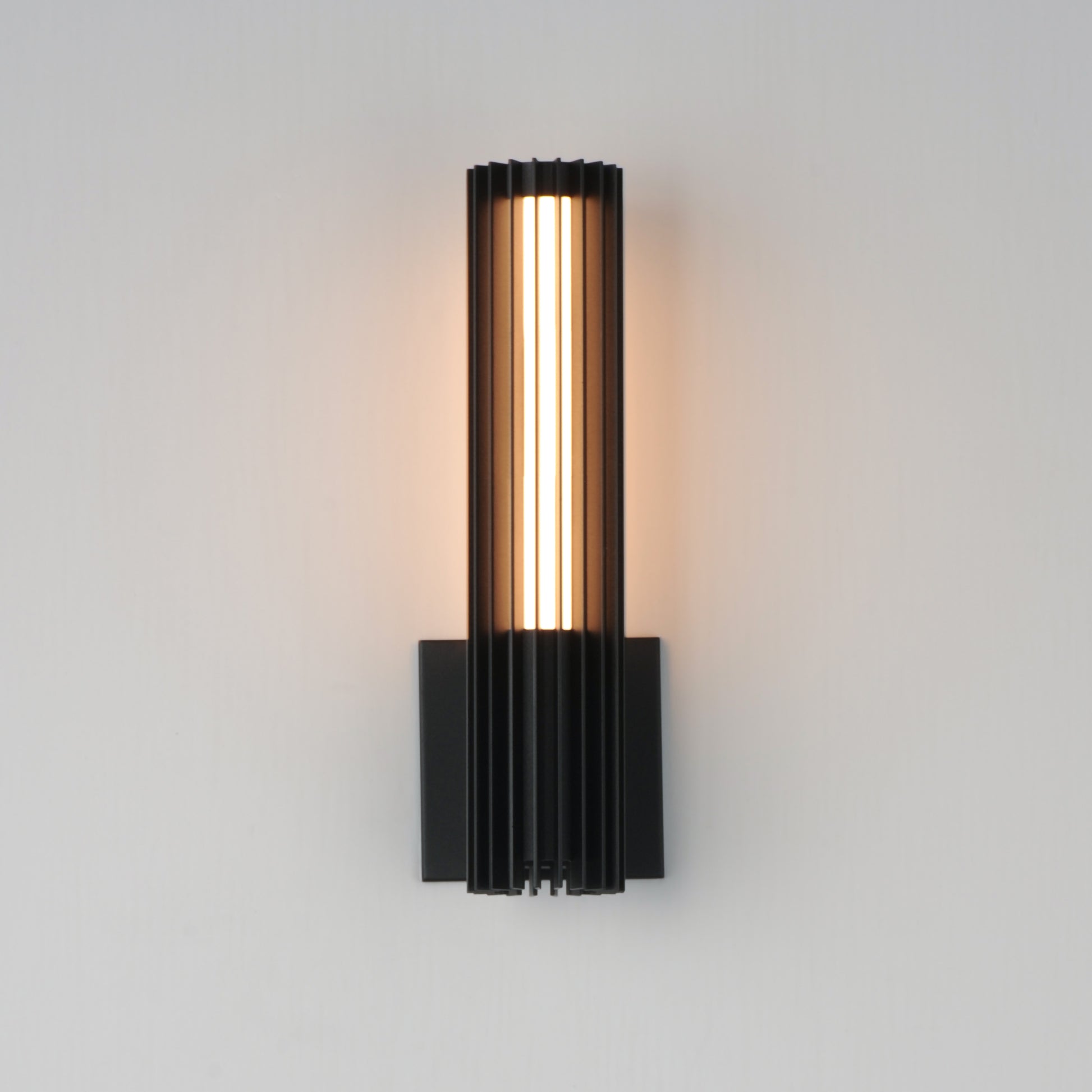 Citadel 14" LED Outdoor Wall Sconce Black by ET2