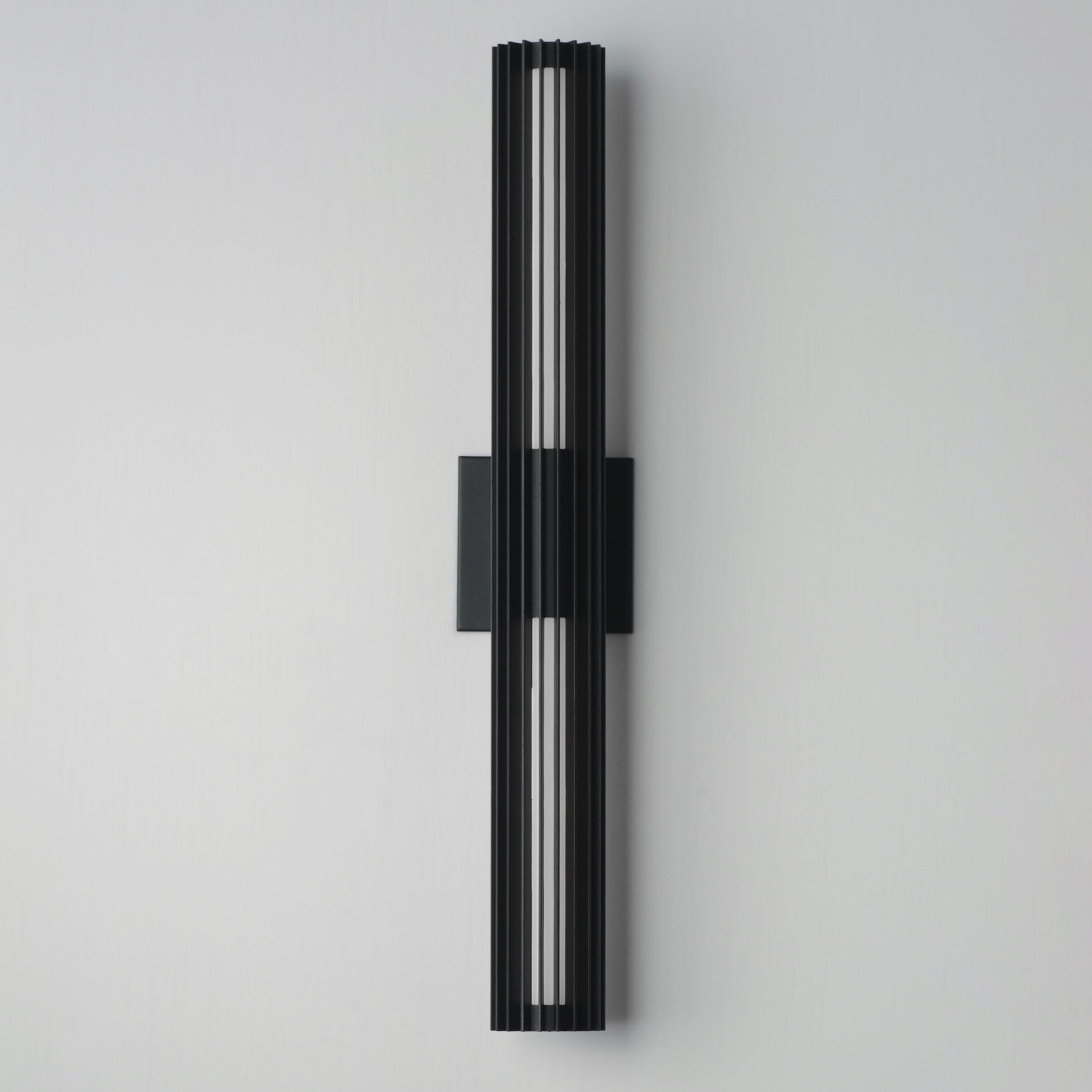 Citadel 28" LED Outdoor wall sconce Black by ET2