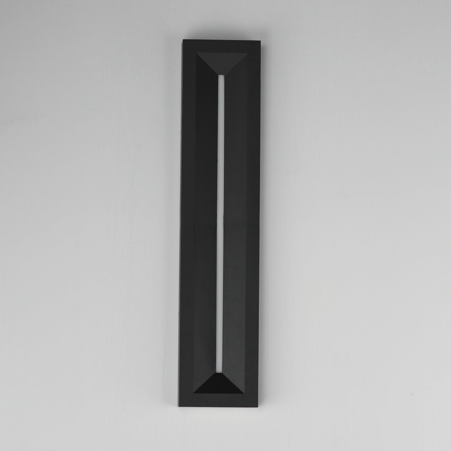 Fosso 24" LED Outdoor Wall Sconce 5cct Black by ET2
