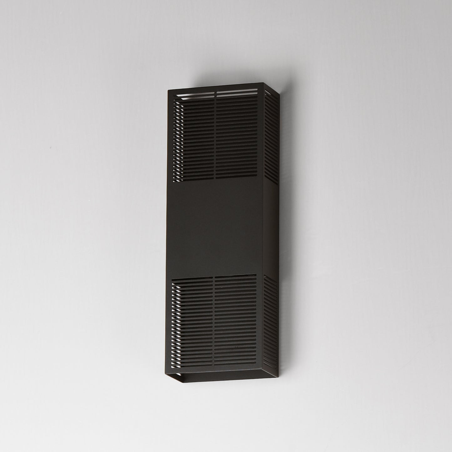 Grate 18" LED Outdoor Wall Sconce Architectural Bronze by ET2