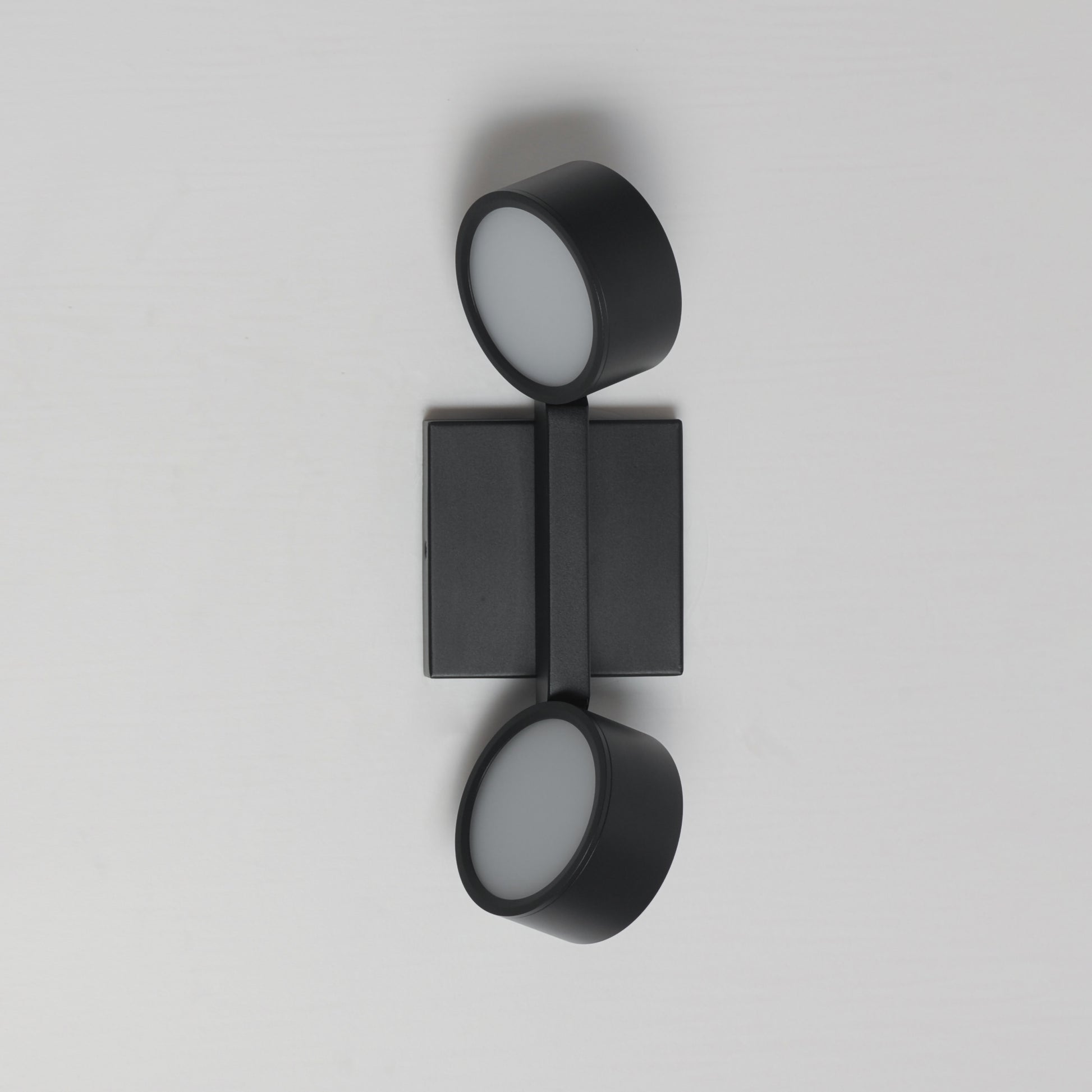Embrace 2-Light LED Wall Sconce Black by ET2