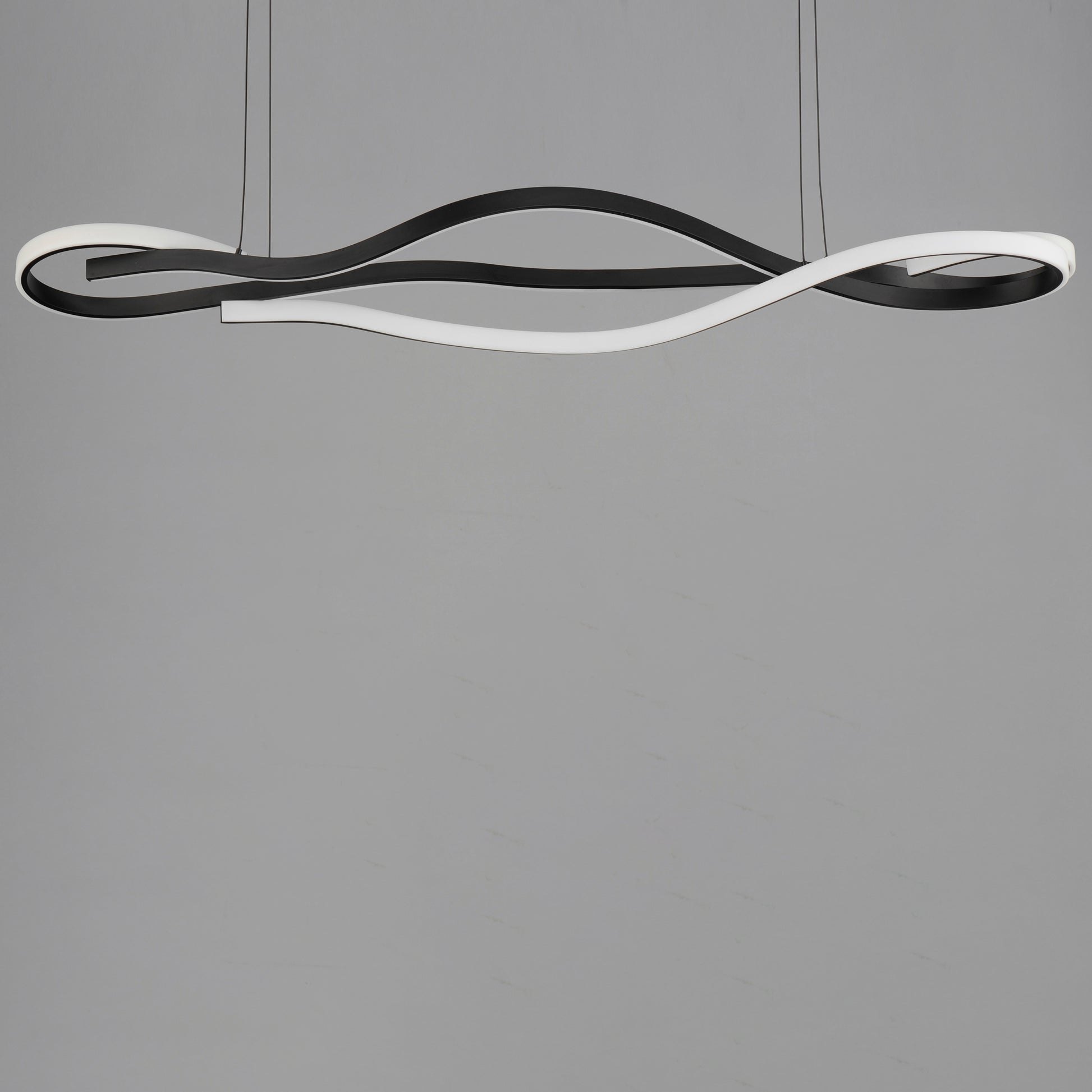 Serpentine 60" Horizontal Pendant Black by ET2