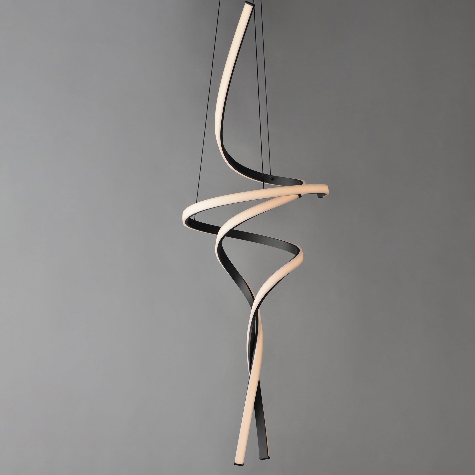 Serpentine 60" Vertical Pendant Black by ET2