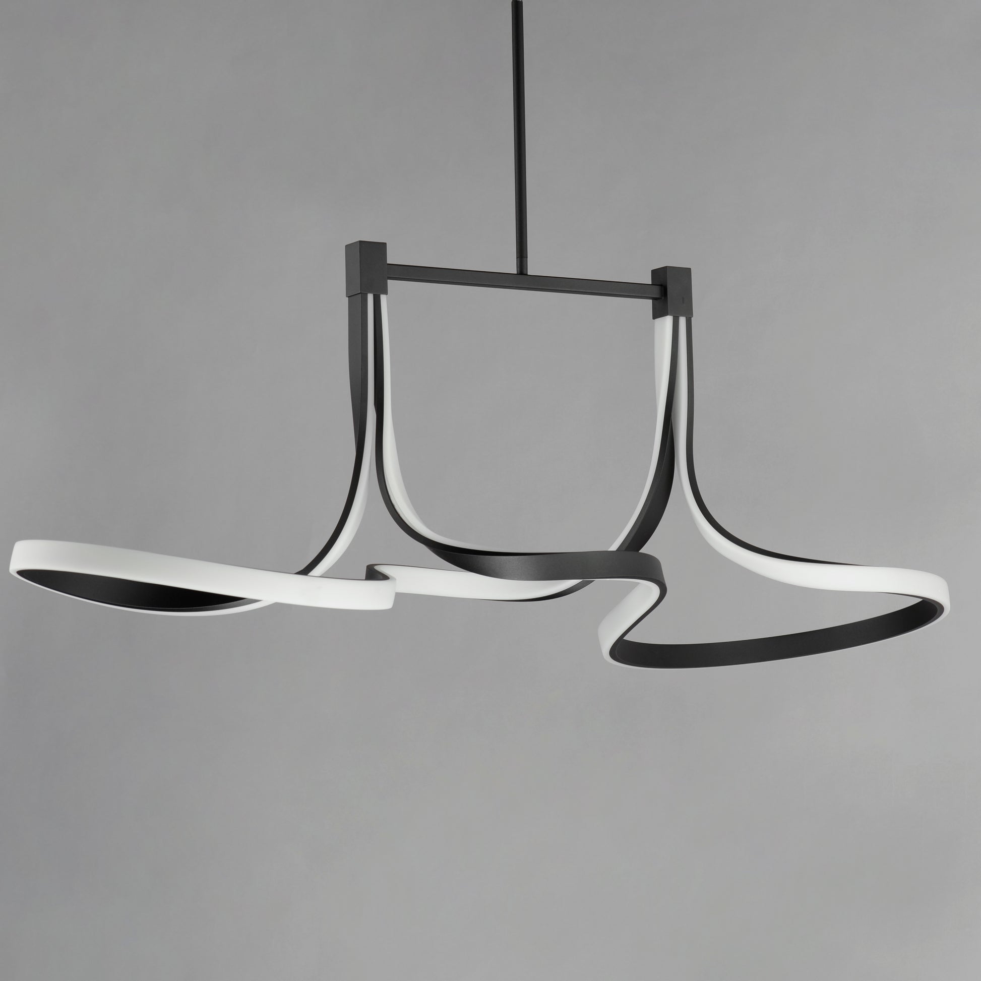 Serpentine Linear LED Pendant Black by ET2