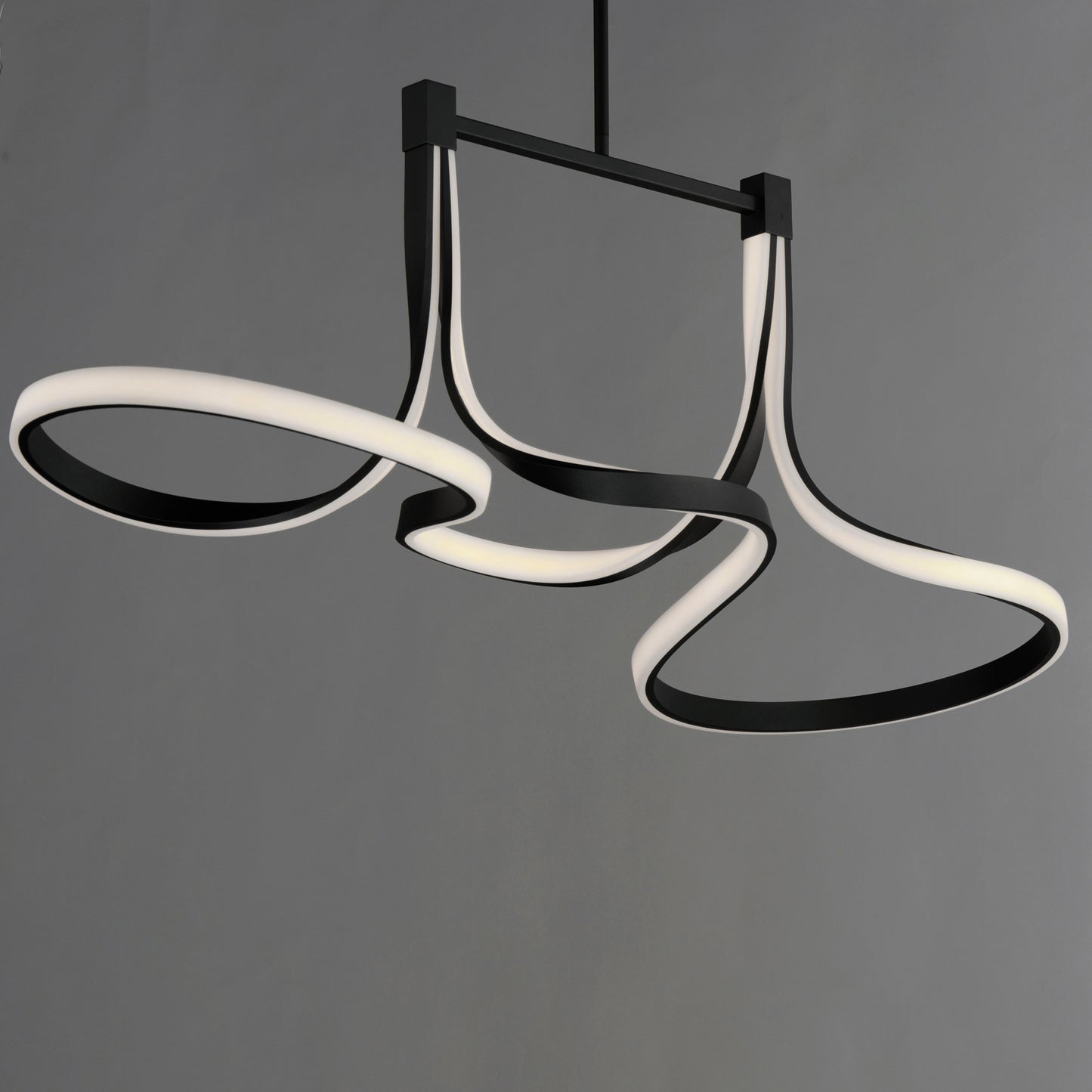 Serpentine Linear LED Pendant Black by ET2