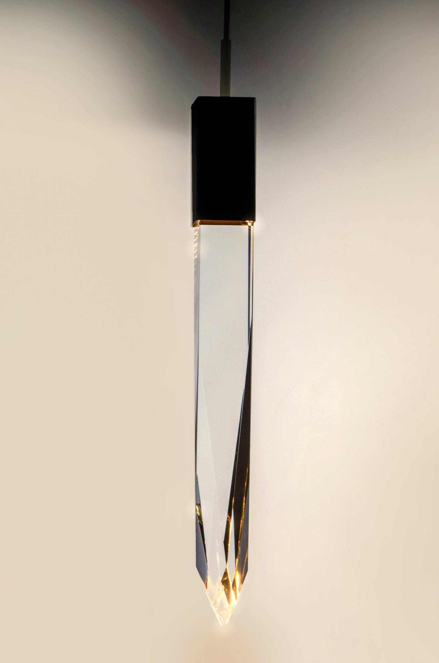 Quartz LED Pendant Black by ET2