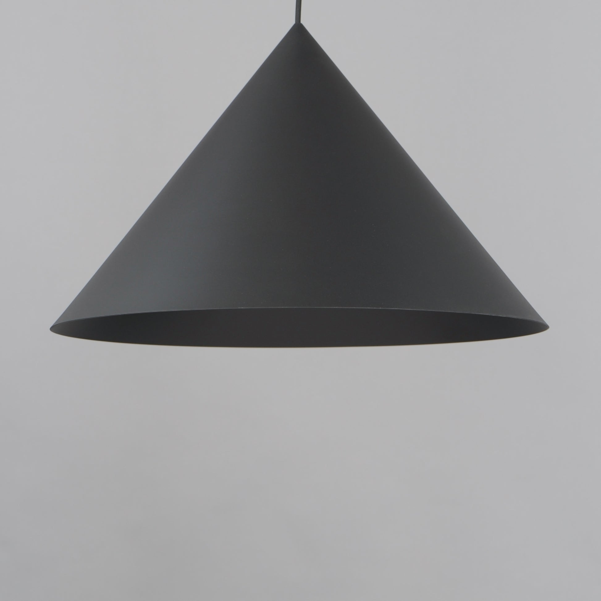 Pitch 22" LED Pendant Black by ET2