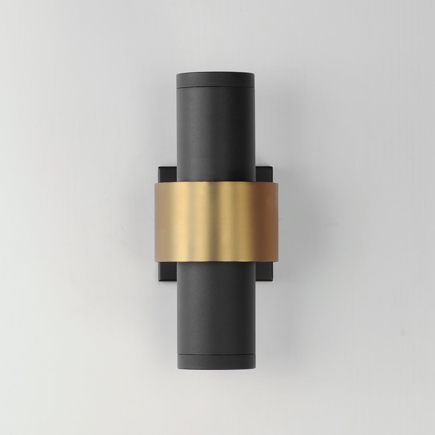 Reveal Medium LED Outdoor Wall Sconce Black/Gold by ET2