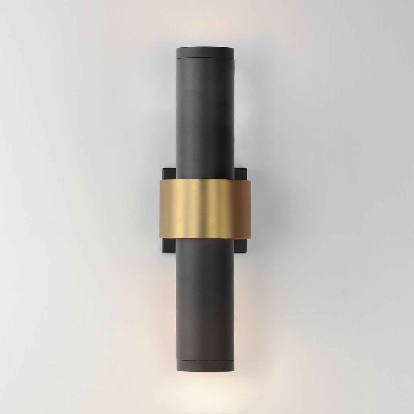Reveal Large LED Outdoor Wall Sconce Black/Gold by ET2