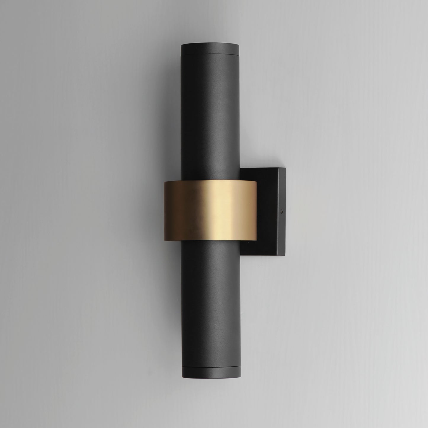 Reveal Large LED Outdoor Wall Sconce Black/Gold by ET2
