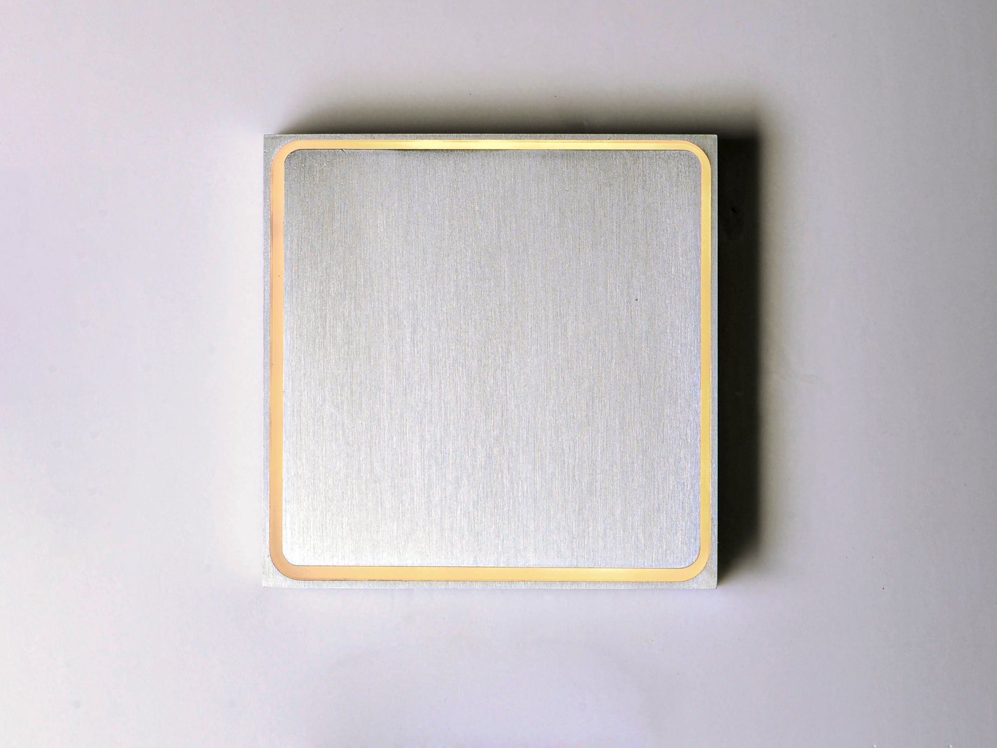Alumilux: Outline LED Outdoor Wall Sconce Satin Aluminum by ET2