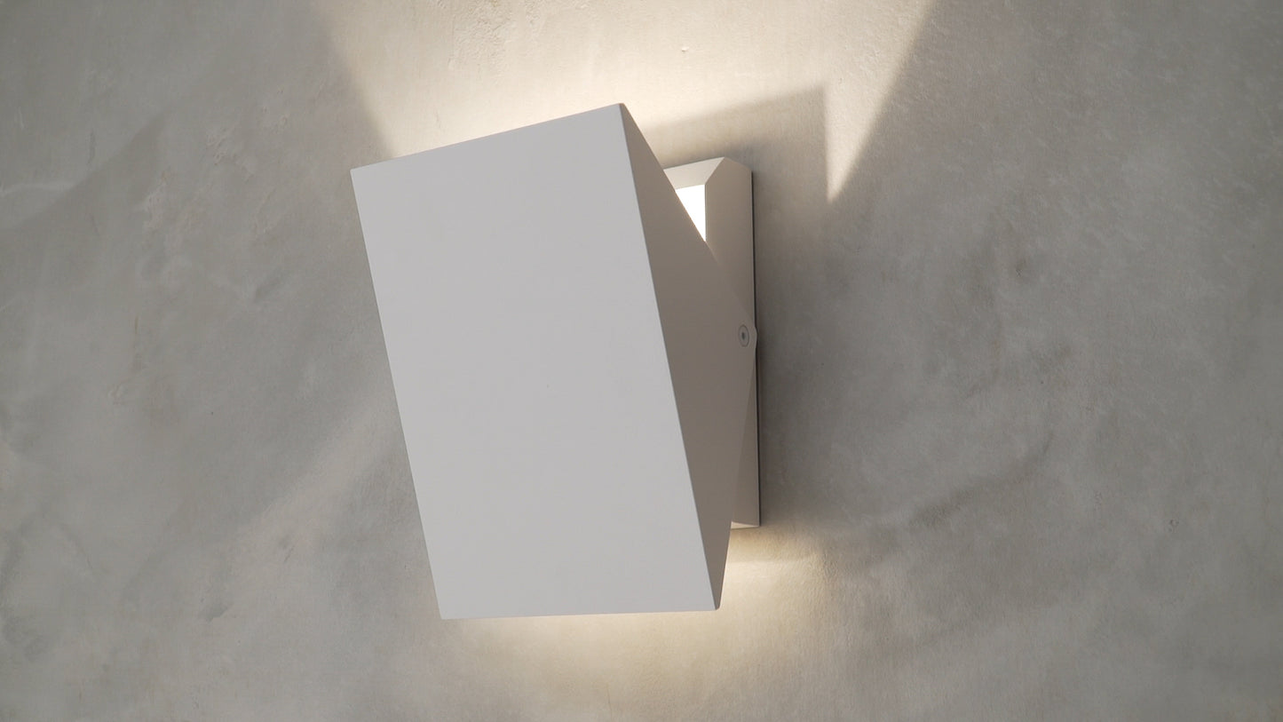 Alumilux: Tilt LED Outdoor Wall Sconce White by ET2