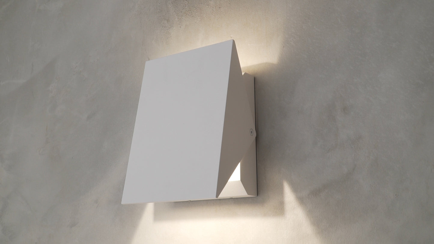 Alumilux: Tilt LED Outdoor Wall Sconce White by ET2