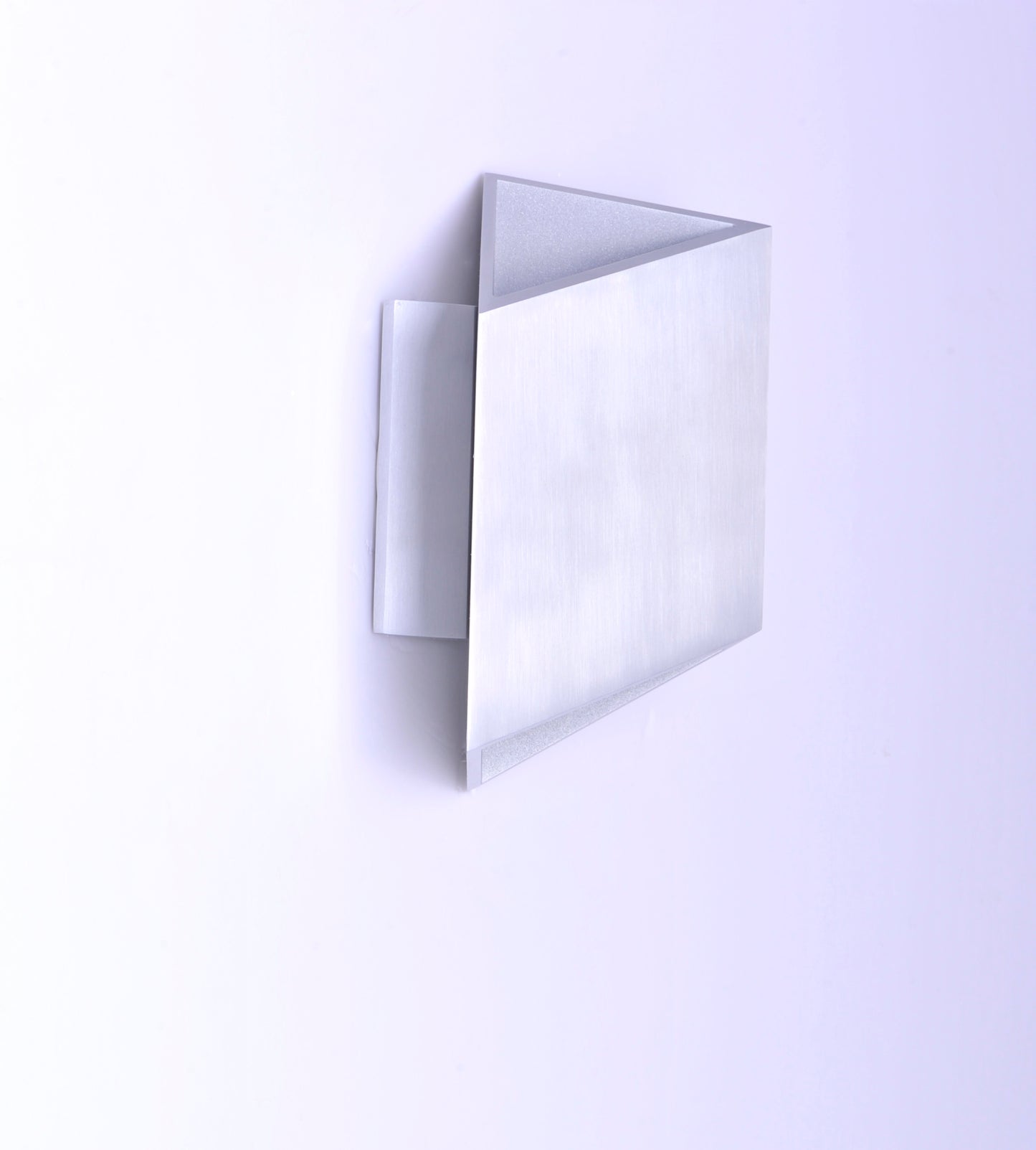 Alumilux: Facet LED Outdoor Wall Sconce Satin Aluminum by ET2