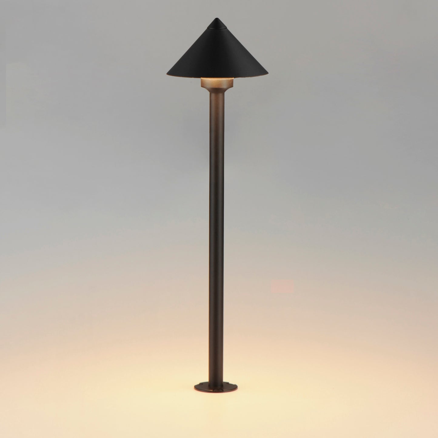 Alumilux: Bollard Cone Light with 24" Pole Black by ET2