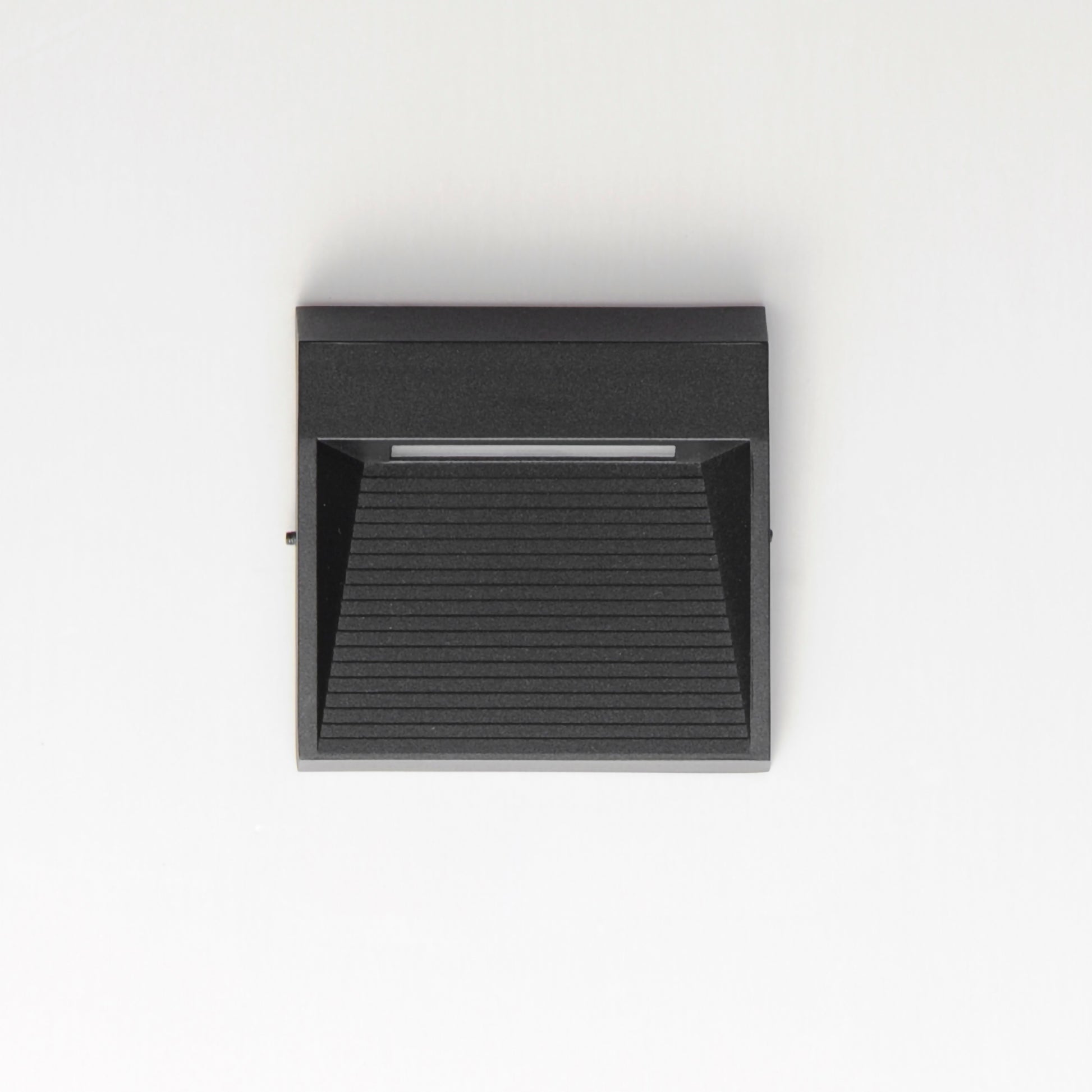 Steppes Small LED Outdoor Wall Sconce Black by ET2