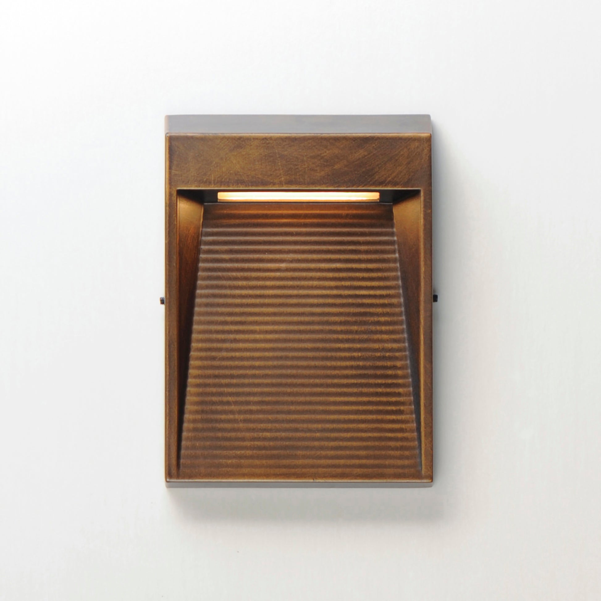 Steppes LED Outdoor Wall Sconce Antique Bronze by ET2
