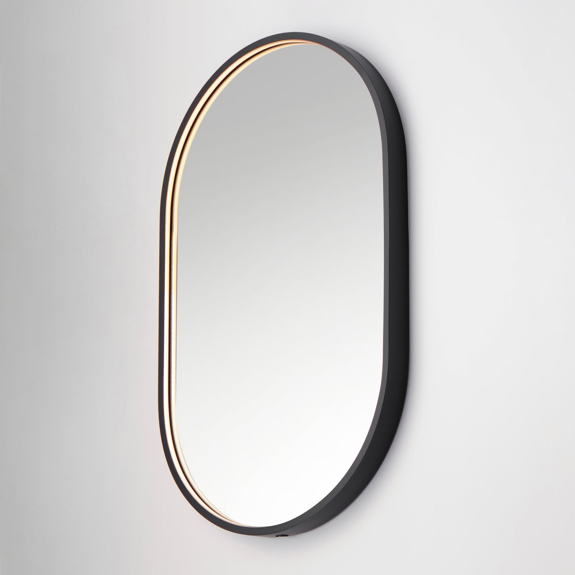Elisse Oval 20"x32" Oval LED Mirror Black by ET2