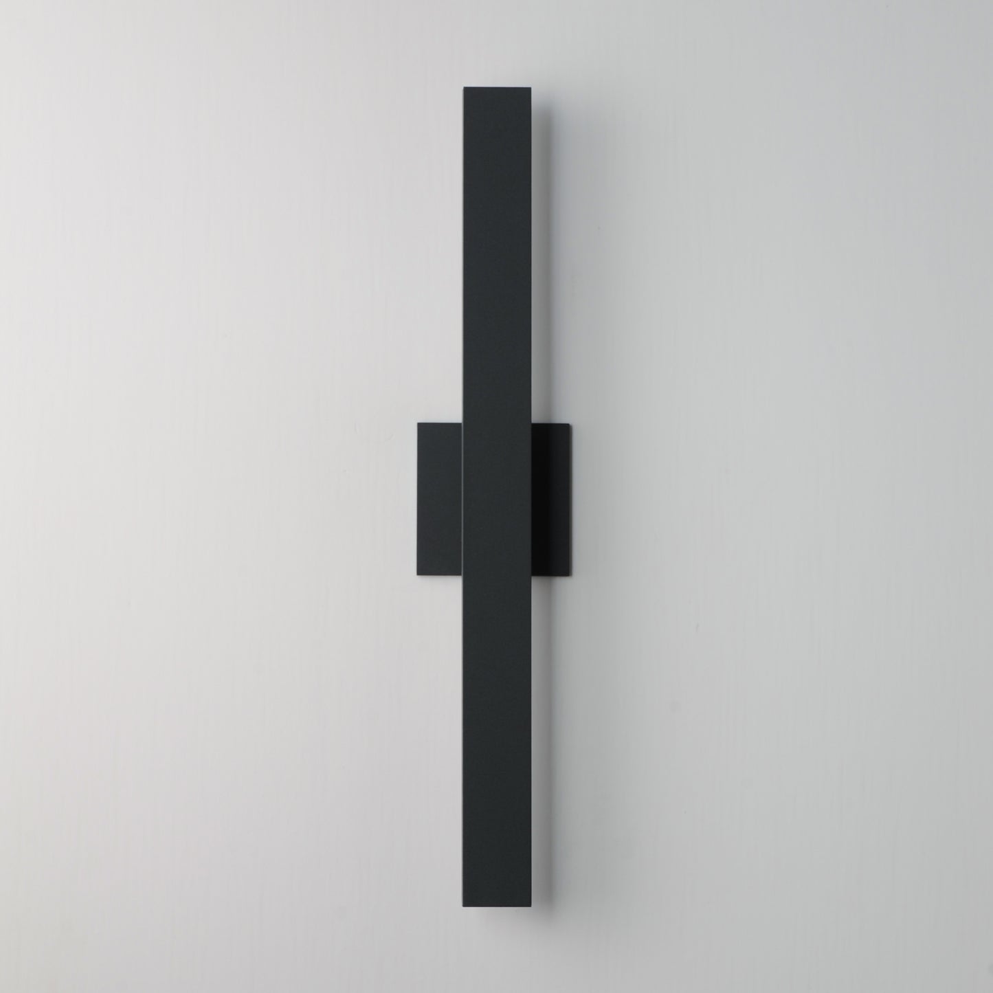 Alumilux: Line 5CCT 24" LED Outdoor Wall Sconce Black by ET2