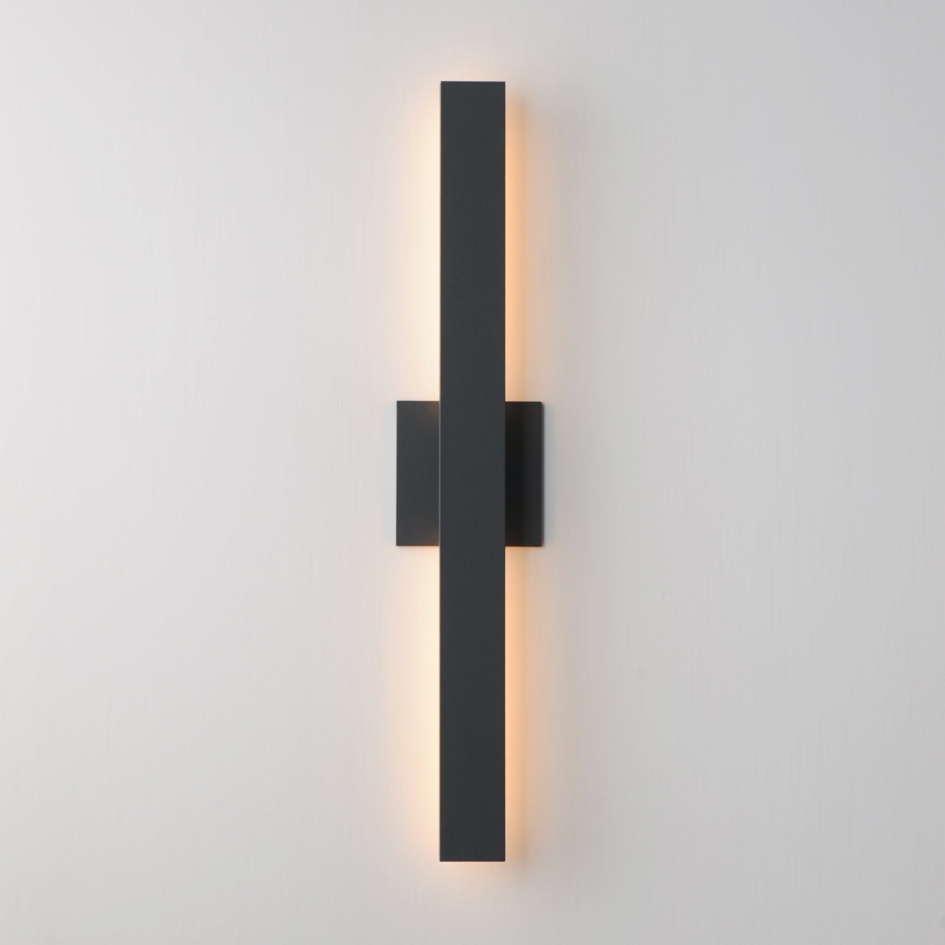 Alumilux: Line 5CCT 24" LED Outdoor Wall Sconce Black by ET2