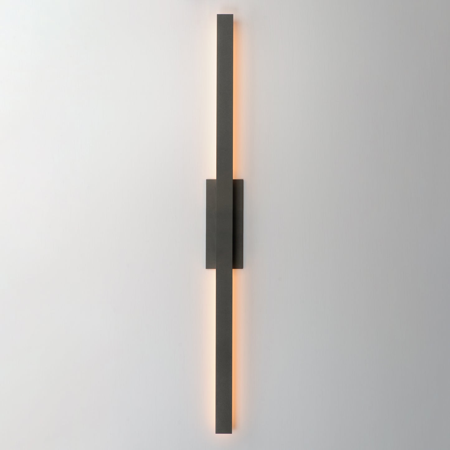 Alumilux: Line 5CCT 51" LED Outdoor Wall Sconce Architectural Bronze by ET2