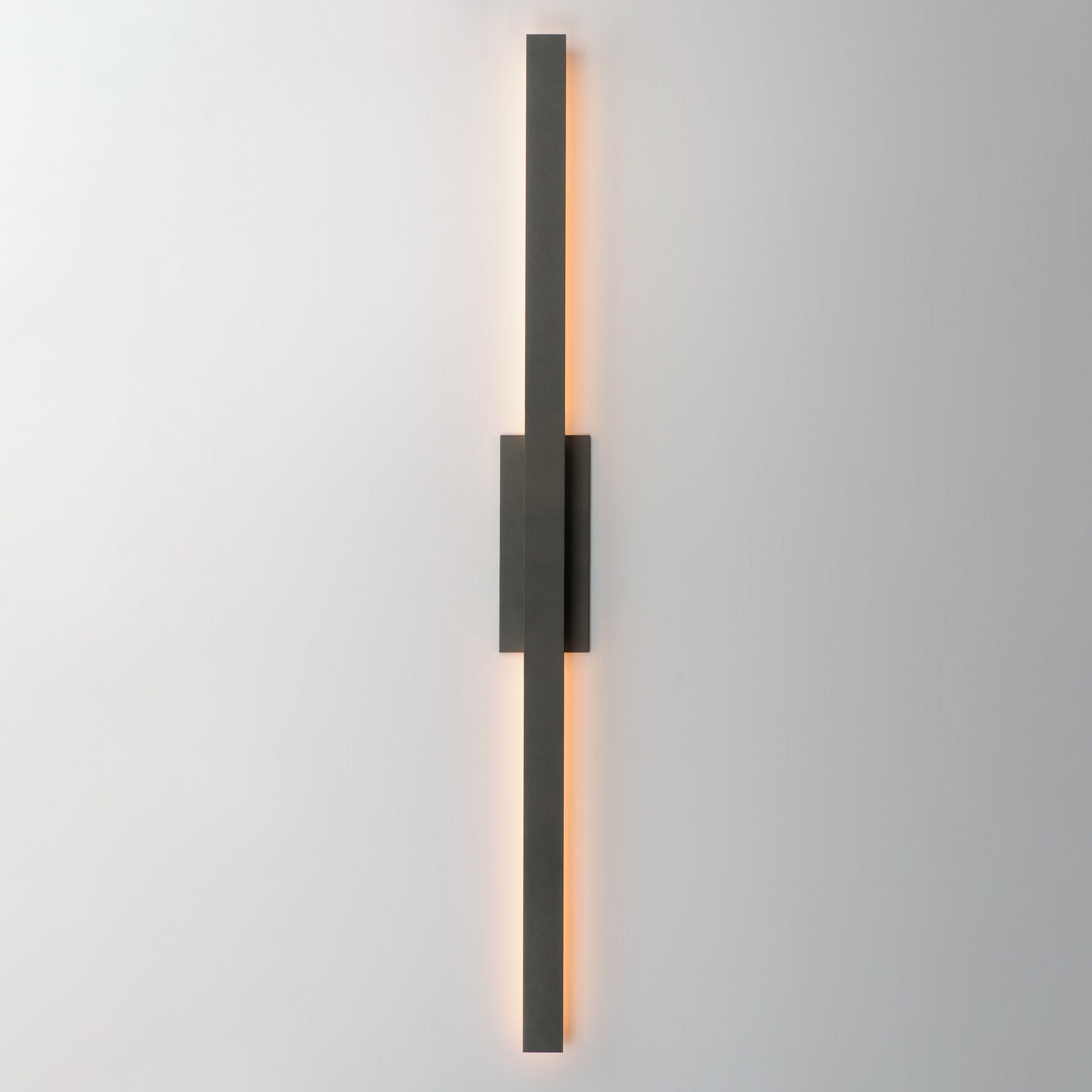 Alumilux: Line 5CCT 51" LED Outdoor Wall Sconce Architectural Bronze by ET2