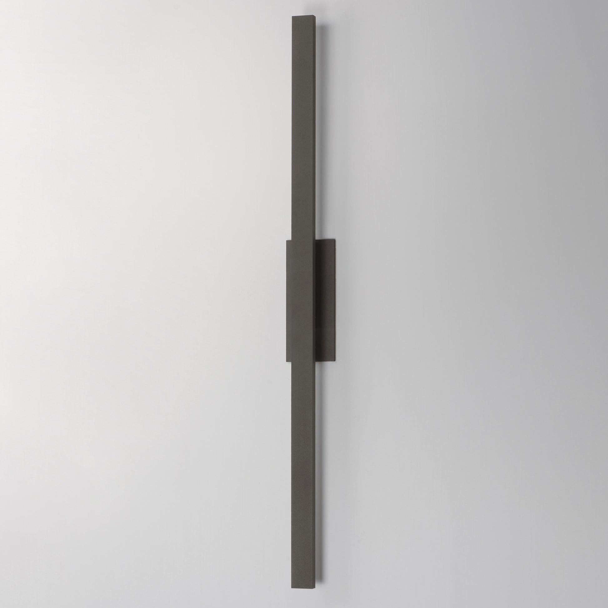 Alumilux: Line 5CCT 51" LED Outdoor Wall Sconce Architectural Bronze by ET2