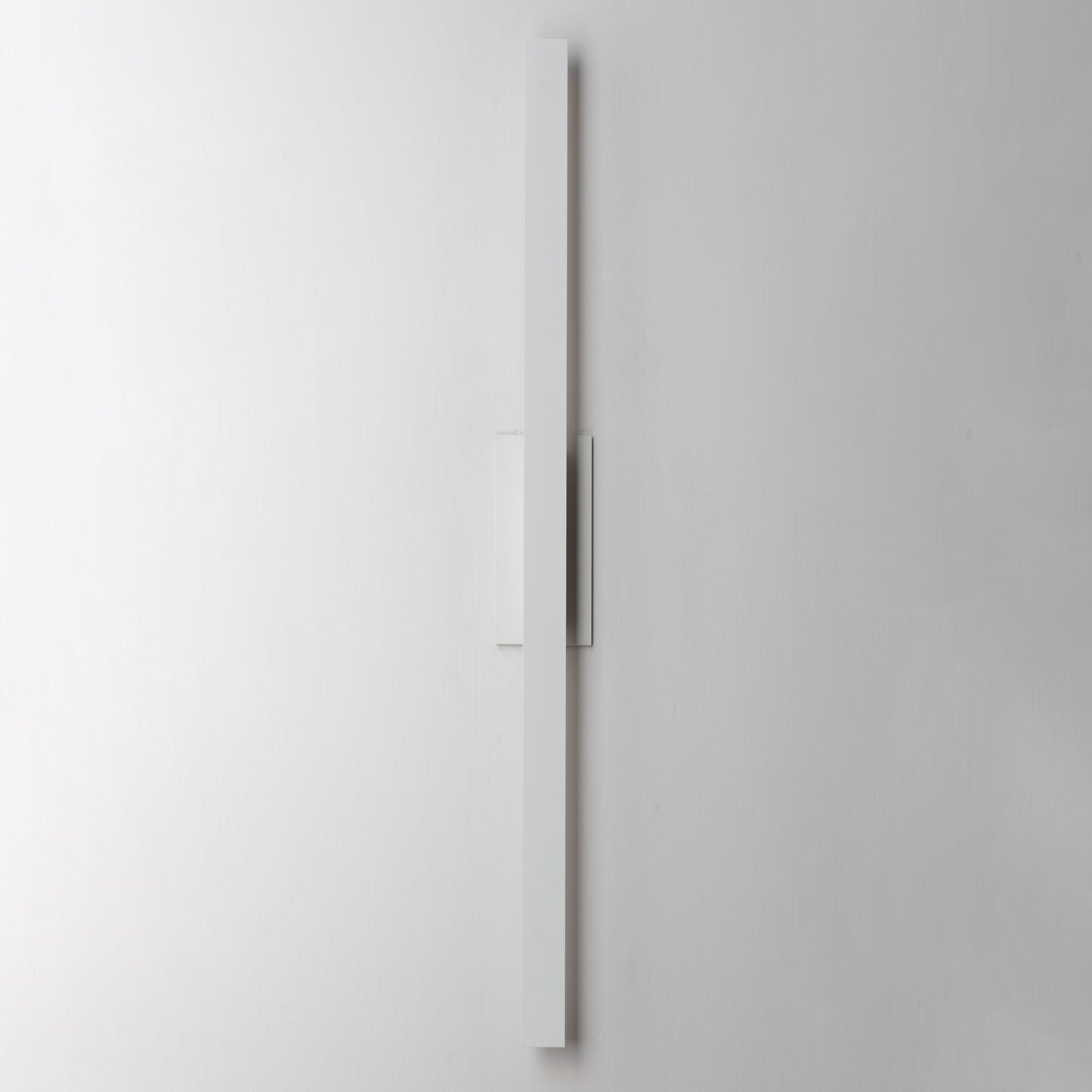 Alumilux: Line 5CCT 51" LED Outdoor Wall Sconce White by ET2