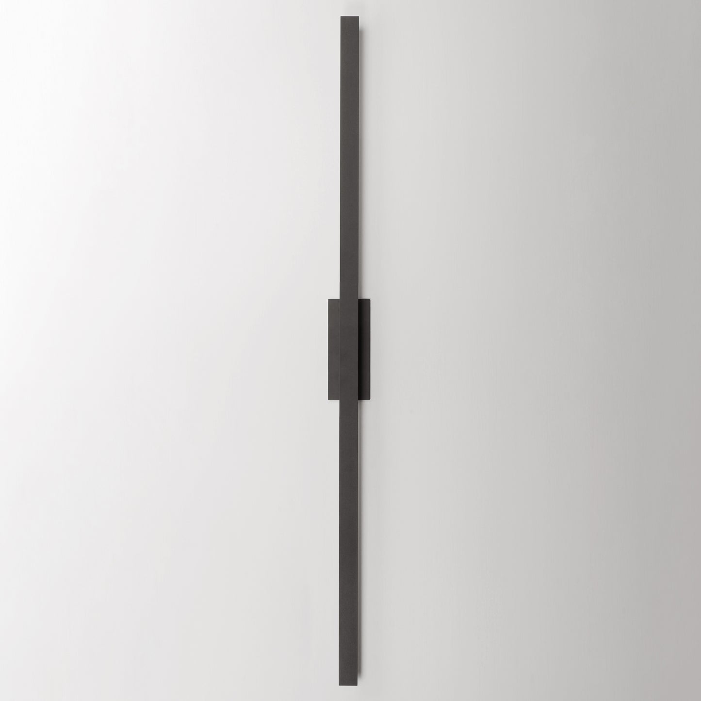 Alumilux: Line 5CCT 96" LED Outdoor Wall Sconce Architectural Bronze by ET2